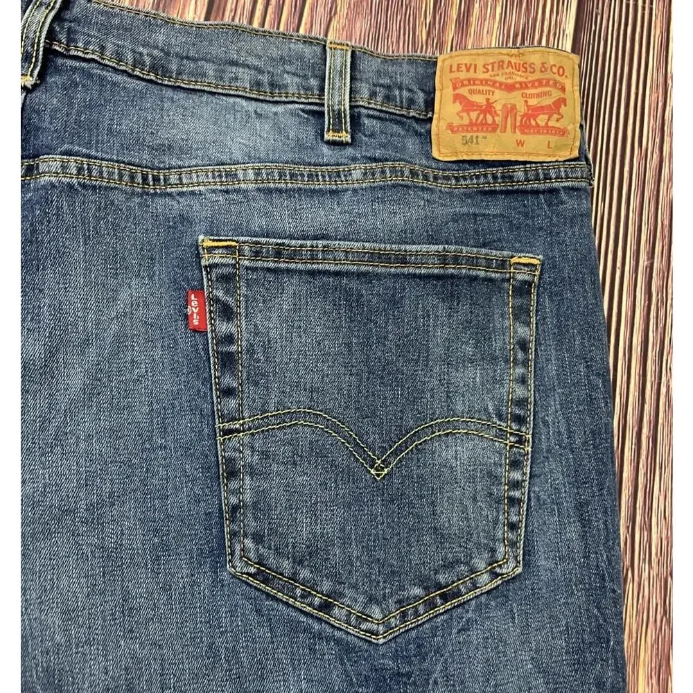 Levi's 541 Athletic Fit Dark Wash Jeans Mens Size 48x30 (Measures 48x30)
